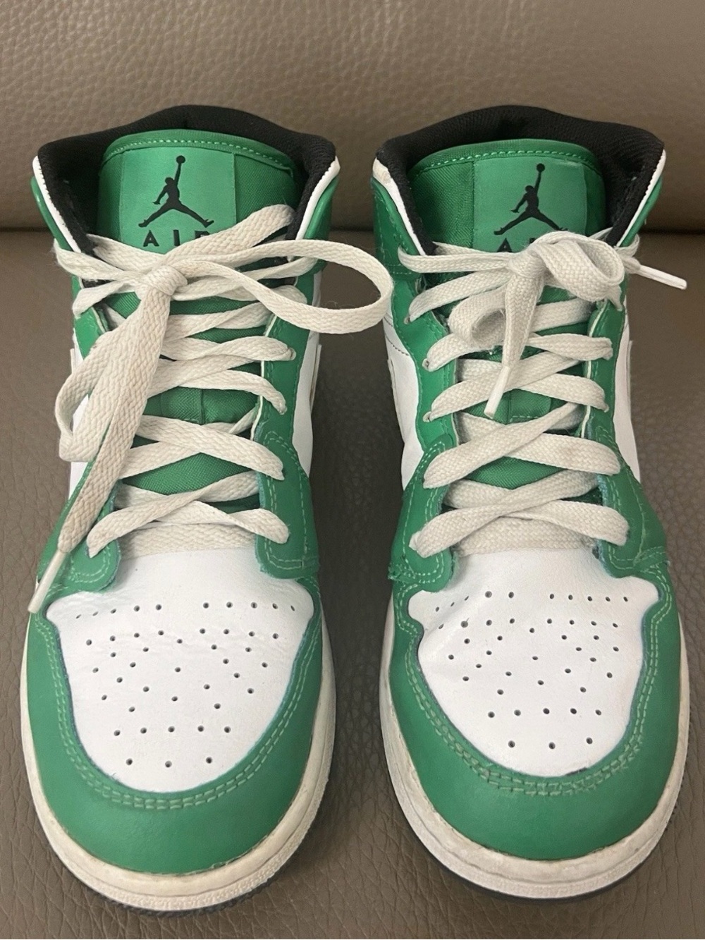 Nike Air Jordan 1 Mid Lucky Green Youth Sneakers Shoes DQ8423-301 Size 5Y!